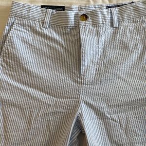 Vineyard vines boys breaker seersucker pants in Ocean breeze blue/white size 16